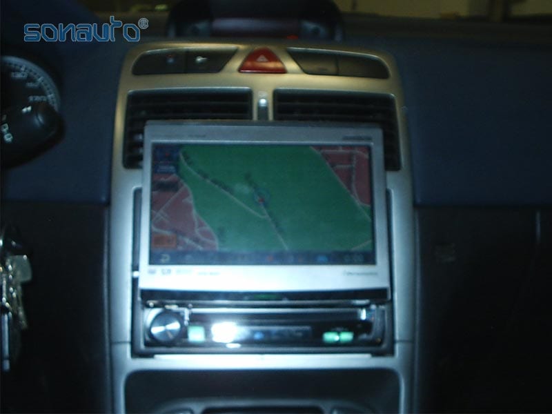 Peugeot 307 (pantalla Alpine con DVD y navegador)
